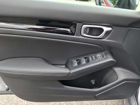 Used 2023 Honda Civic Sport Touring image 12