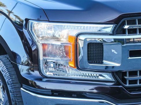 Used 2018 Ford F150 XLT w/ Equipment Group 302A Luxury AWD/4WD image 4