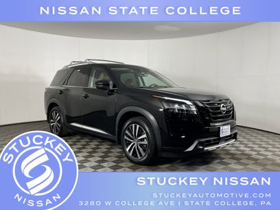 Used 2023 Nissan Pathfinder Platinum
