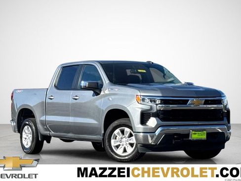 Used 2025 Chevrolet Silverado 1500 LT image 1
