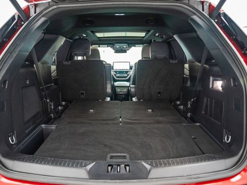 Used 2025 Ford Explorer ST w/ Sun And Sound Package AWD/4WD image 9