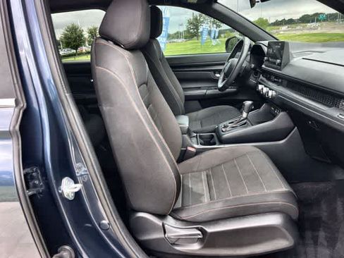Used 2024 Honda CR-V Sport image 12