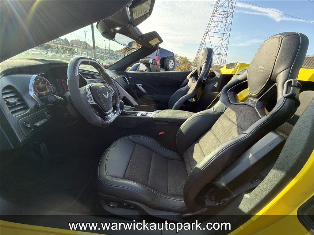 Used 2016 Chevrolet Corvette Z06 w/ C7.r Special Edition RWD image 12