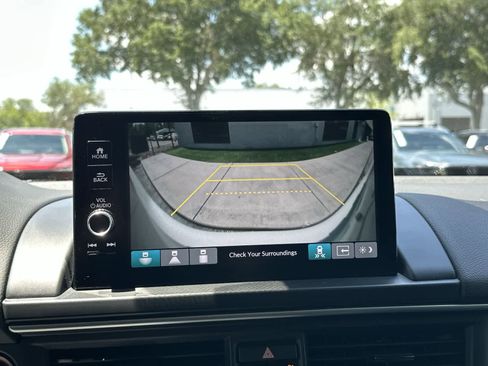 Used 2024 Honda Pilot EX-L image 26