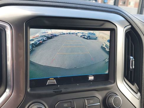 Used 2022 Chevrolet Silverado 1500 LT image 25