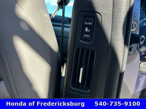 Certified 2024 Honda Odyssey Touring image 35