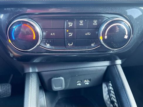 Used 2025 Chevrolet TrailBlazer ACTIV w/ Driver Confidence Package image 16