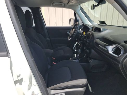 Used 2020 Jeep Renegade Sport FWD image 13
