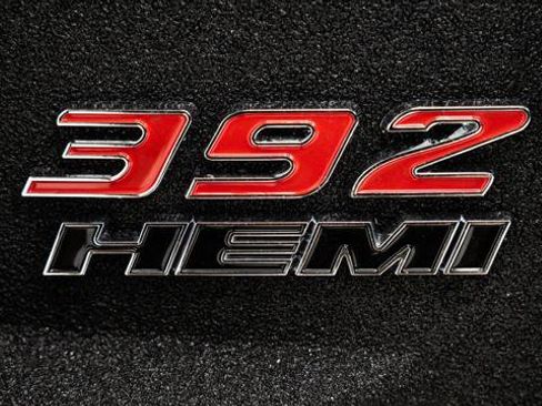 Used 2025 Jeep Gladiator Sport image 18