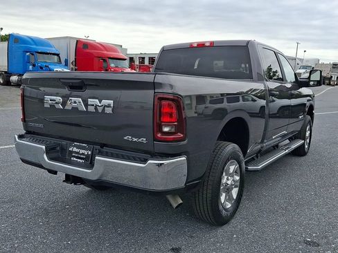 Used 2025 RAM 2500 Big Horn AWD/4WD image 4