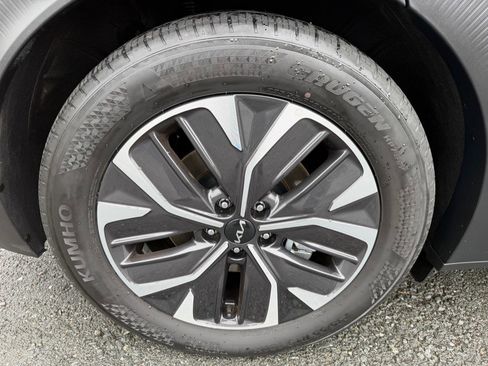 Used 2024 Kia EV6 Light AWD/4WD image 54