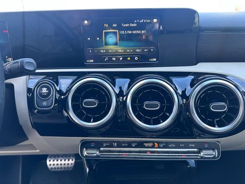 Used 2019 Mercedes-Benz A 220 image 29