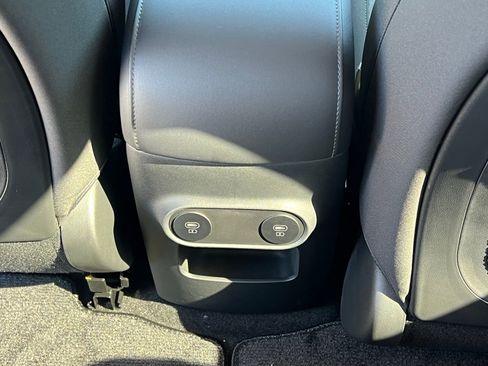 New 2026 Hyundai Ioniq 5 SE image 17