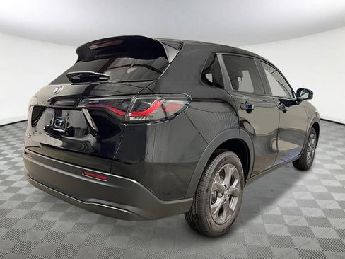New 2027 Honda HR-V LX image 6
