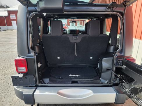 Used 2014 Jeep Wrangler Sahara w/ Dual Top Group image 24