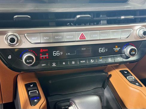 Used 2023 Kia Telluride EX X-Line AWD/4WD image 18