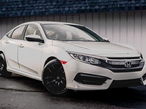 Used 2018 Honda Civic LX image 6