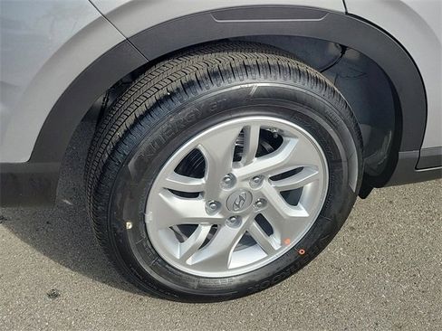 New 2026 Hyundai Venue SE image 22