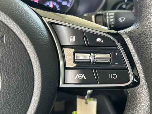 Used 2023 Kia Forte LXS w/ LXS Technology Package image 20