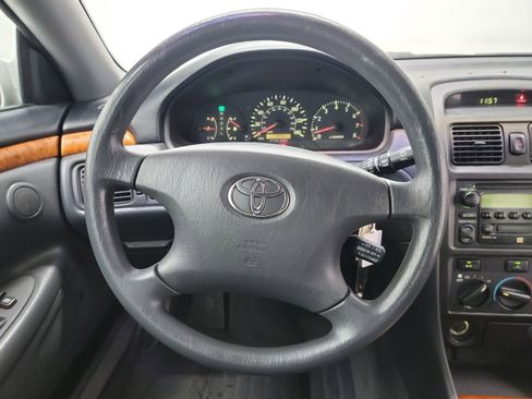 Used 2003 Toyota Solara SE FWD image 17