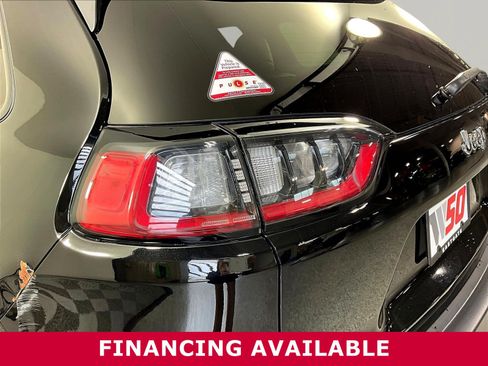 Used 2022 Jeep Cherokee Latitude Lux FWD image 21