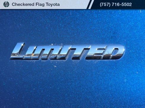 Used 2023 Toyota 4Runner Limited image 8