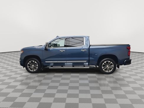 Certified 2024 Chevrolet Silverado 1500 High Country w/ Technology Package image 43