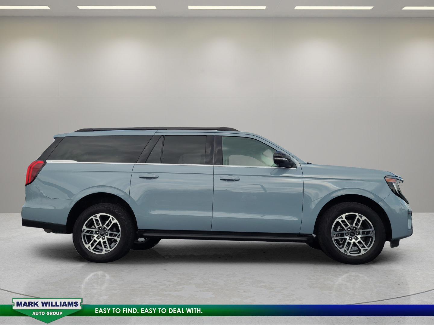 Used 2026 Ford Expedition Max Active AWD/4WD image 2