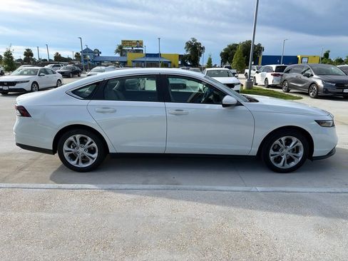 Used 2024 Honda Accord LX image 4