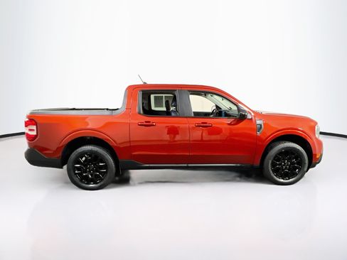 Used 2024 Ford Maverick Lariat AWD/4WD image 4