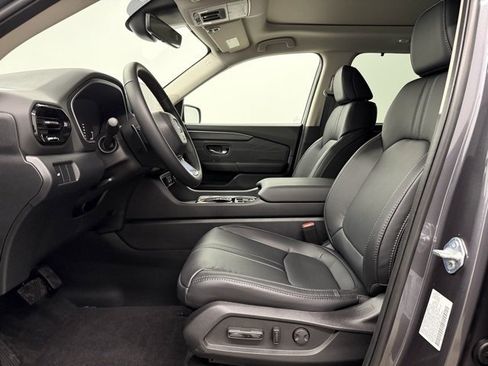 New 2026 Honda Pilot Touring image 15