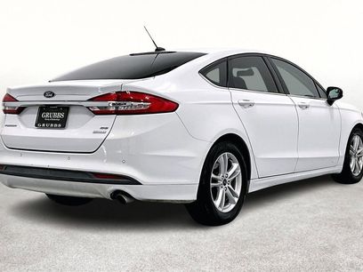 Used 2018 Ford Fusion SE w/ Fusion SE Technology Package