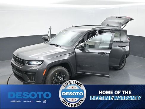 New 2026 Jeep Grand Cherokee Altitude AWD/4WD image 52