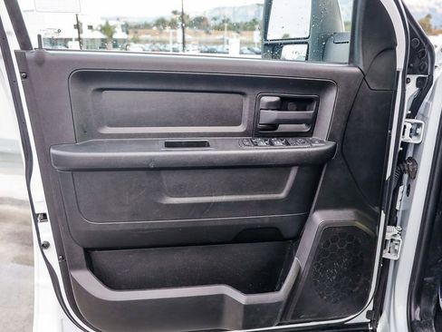 Certified 2023 RAM 2500 Tradesman w/ Chrome Appearance Group image 31