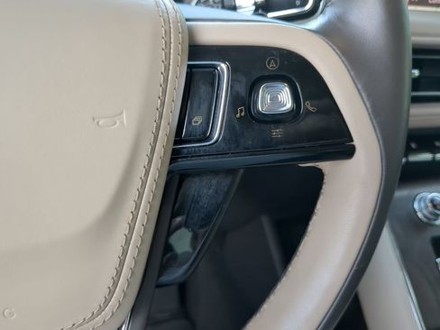 Used 2023 Lincoln Aviator Reserve w/ Equipment Group 201A RWD image 67
