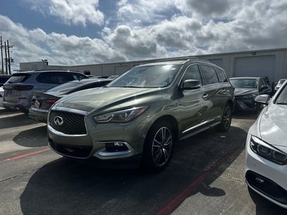 Used 2016 INFINITI QX60 FWD w/ Deluxe Technology Package