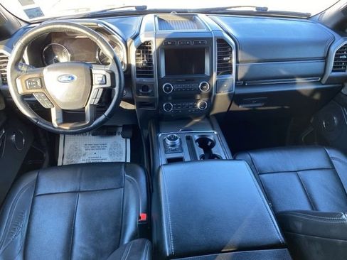 Used 2020 Ford Expedition XLT w/ Equipment Group 202A image 17
