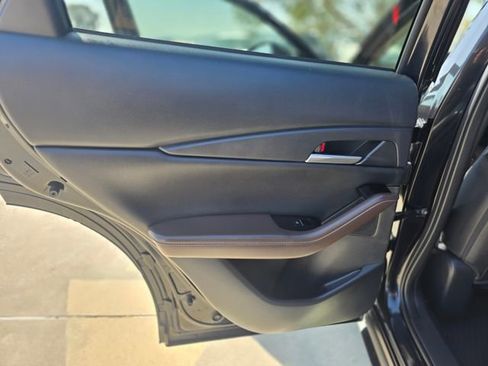 Certified 2025 MAZDA CX-30 2.5 Turbo w/ Premium Package image 19