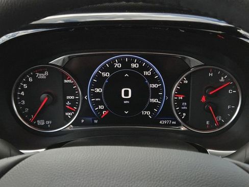 Used 2022 Chevrolet Traverse Premier w/ Redline Edition image 39