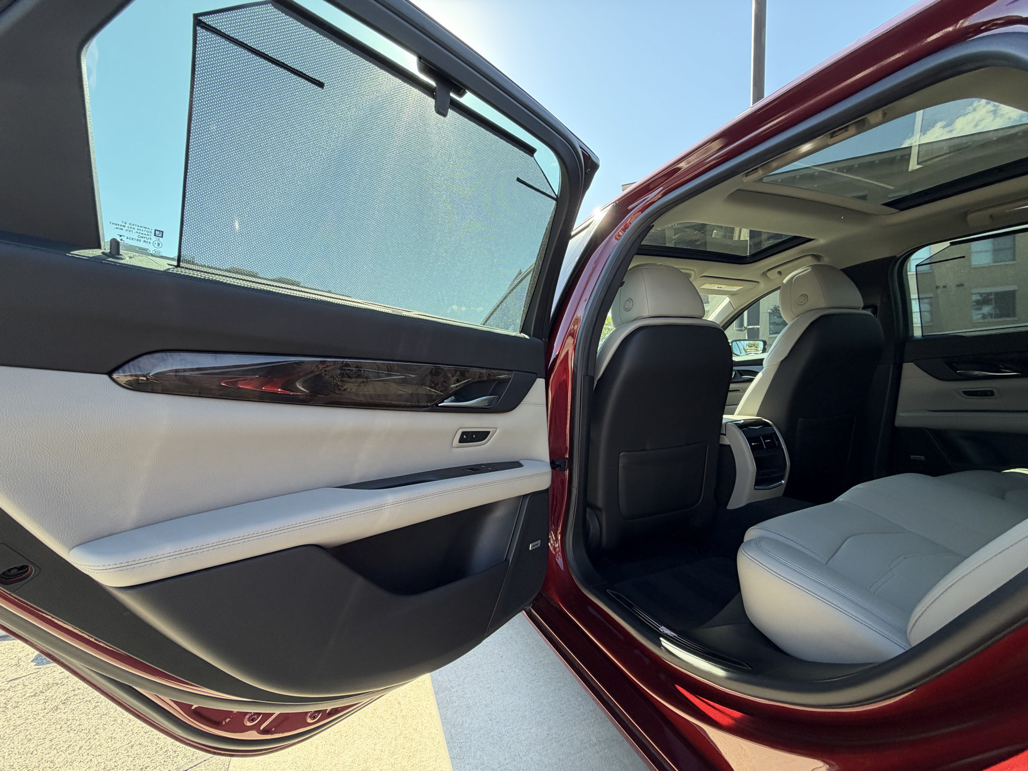 Used 2017 Cadillac CT6 Luxury AWD/4WD image 16