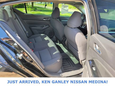 Used 2020 Nissan Altima 2.5 SV AWD/4WD image 19