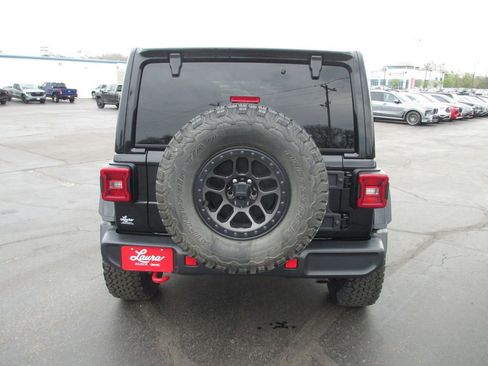 Used 2021 Jeep Wrangler Unlimited Rubicon w/ Xtreme Recon 35" Tire Package image 6