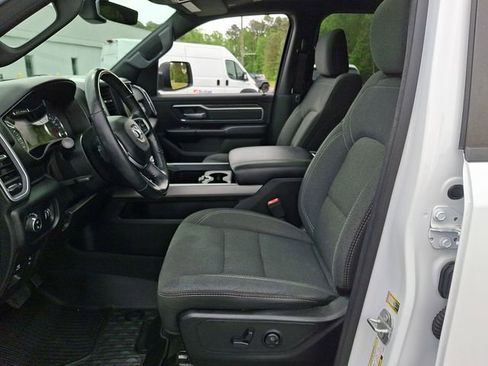 Used 2020 RAM 1500 Big Horn AWD/4WD image 13