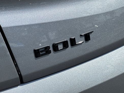 New 2027 Chevrolet Bolt LT w/ Comfort Package FWD image 25