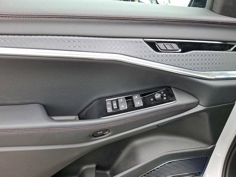 New 2025 Jeep Wagoneer S Limited w/ Comfort Package AWD/4WD image 8