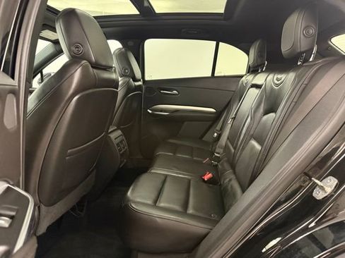 Used 2019 Cadillac XT4 Premium Luxury image 14