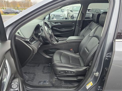 Used 2020 Buick Enclave Avenir w/ Avenir Technology Package image 14