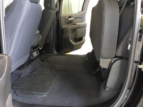 Used 2020 Chevrolet Silverado 1500 Custom w/ Custom Value Package image 45