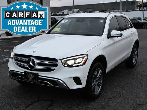 Used 2022 Mercedes-Benz GLC 300 4MATIC image 2