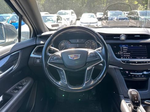 Used 2021 Cadillac XT5 Premium Luxury AWD/4WD image 14